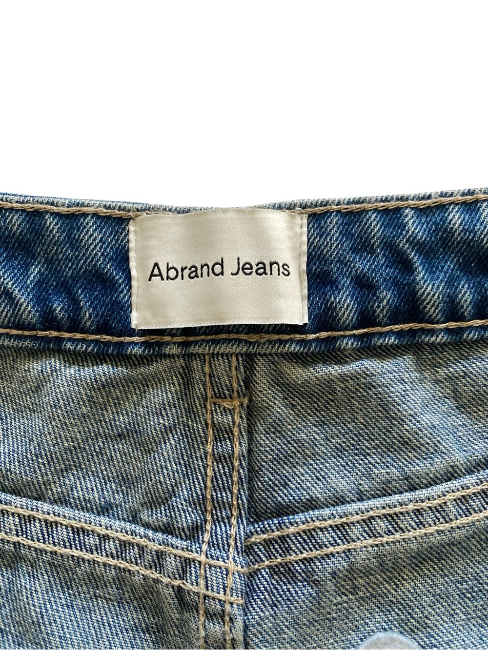 Abrand Straight-Leg Jeans in Medium Blue Denim - Picture 4 of 7